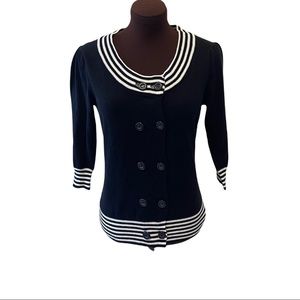 Black and white sweater top